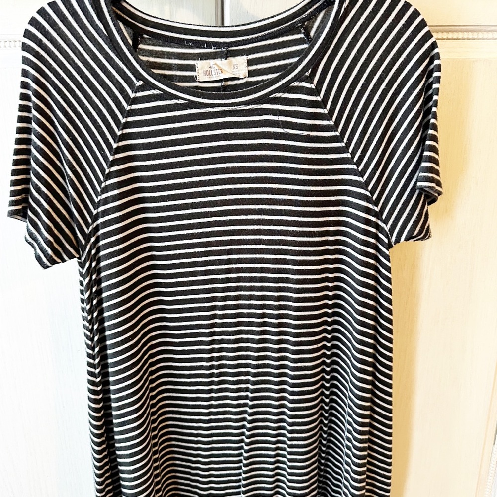 HOLLISTER Black and White Striped Shirt